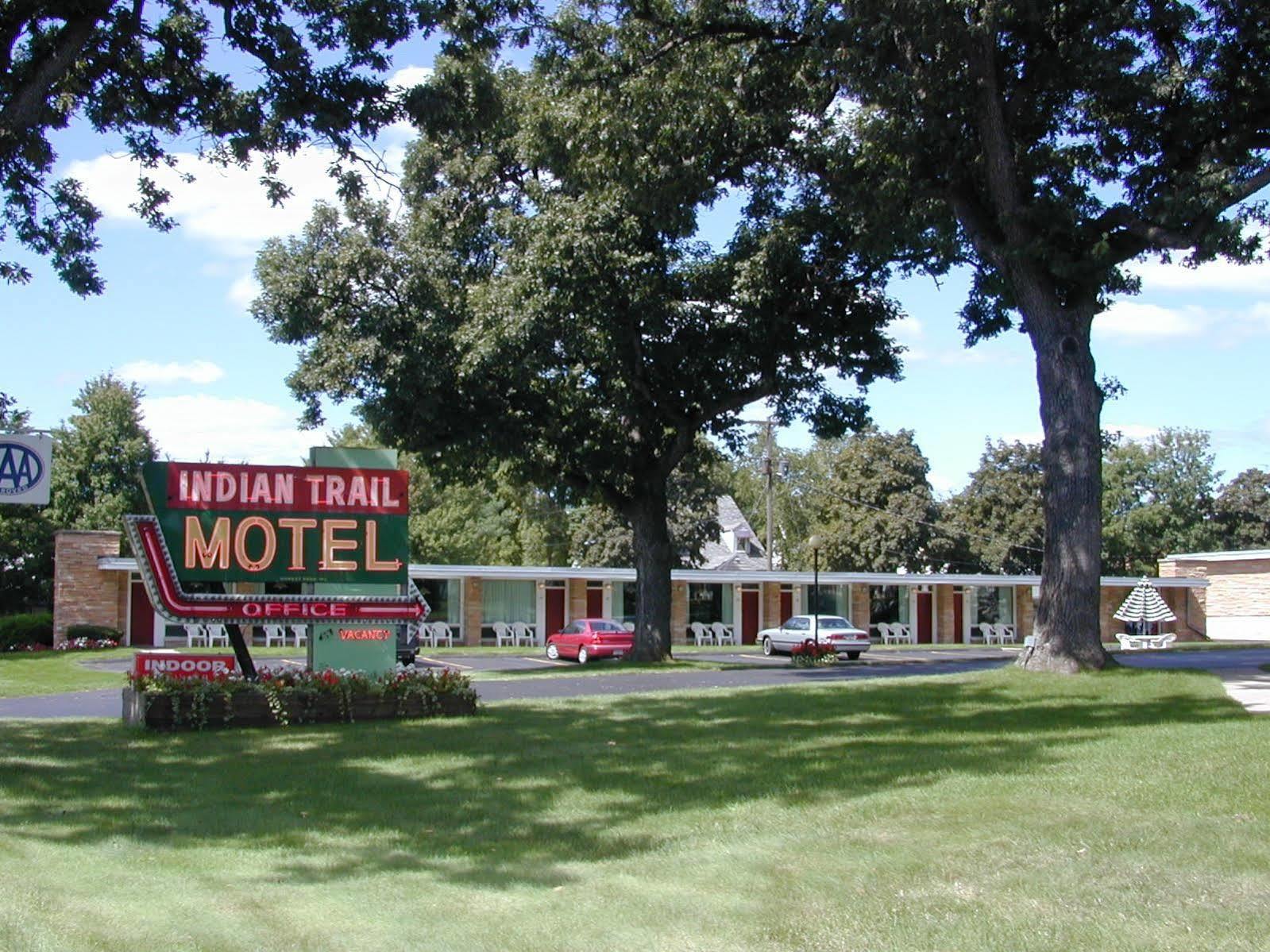 Indian Trail Motel วิสคอนซินเดลส์ ภายนอก รูปภาพ
